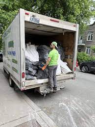 Best Commercial Junk Removal  in North Massapequa, NY